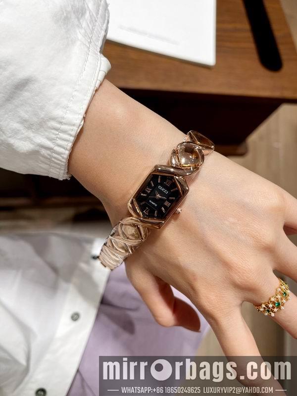 Gucci watch 110184