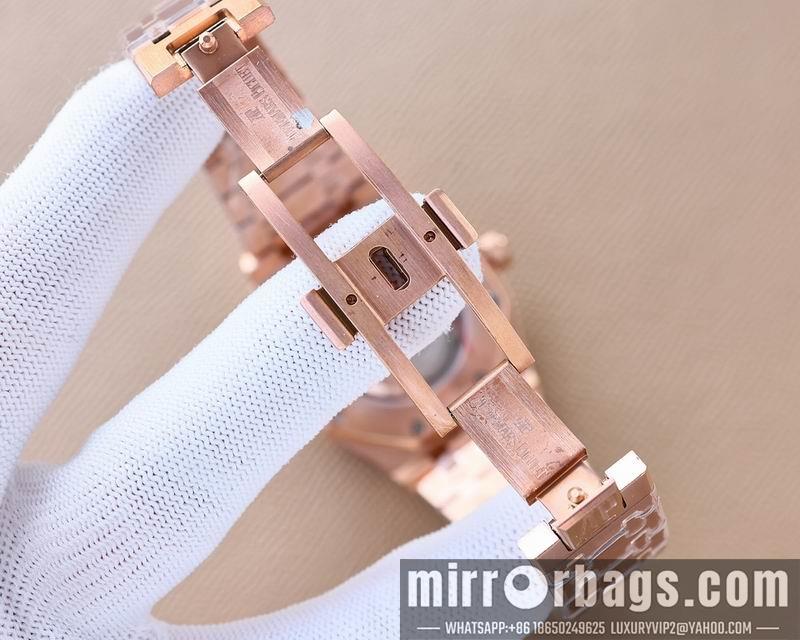AP watch 051644