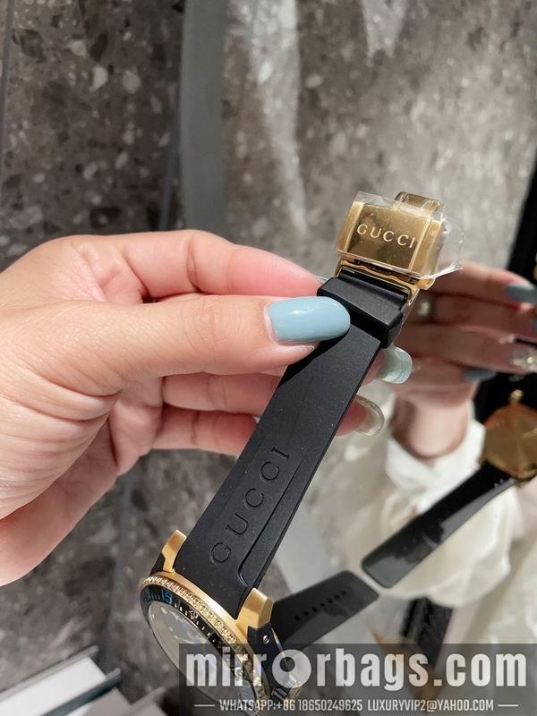 Gucci 40mm 060324