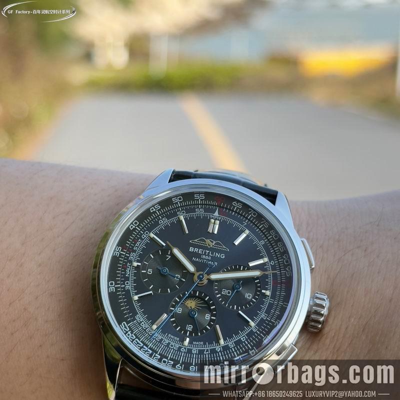 Breitling Watch 42mm 033145