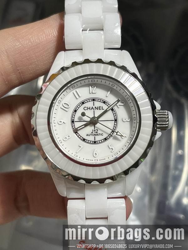 Chanel 33mm 042735