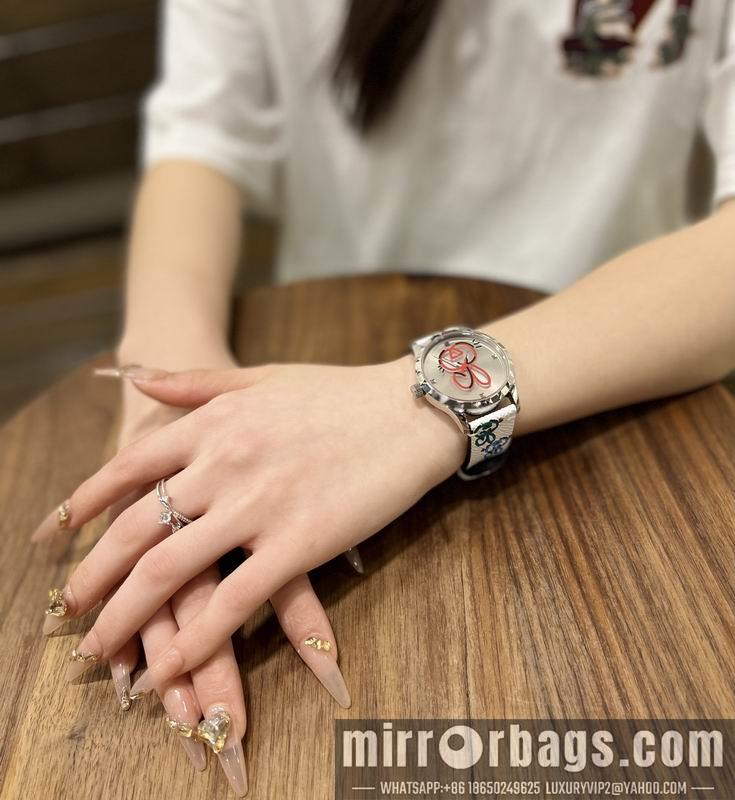 Gucci 38mm 052221