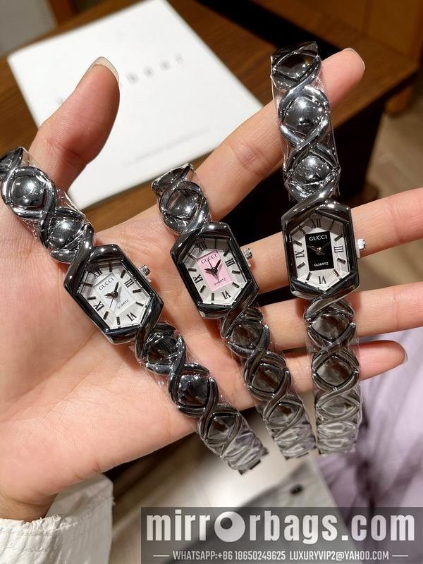 Gucci watch 110184