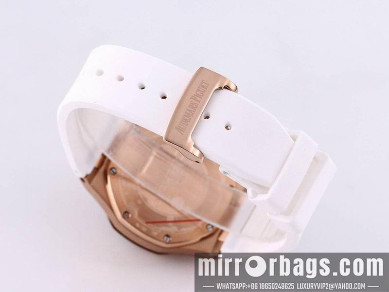 AP woman watch 051604