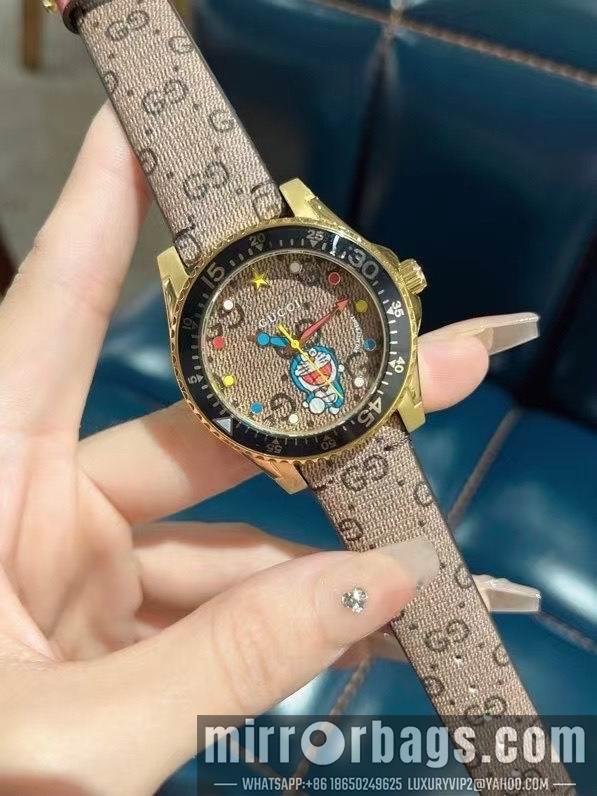 Gucci watch 041642