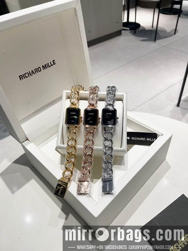 Chanel 21X26mm 041674