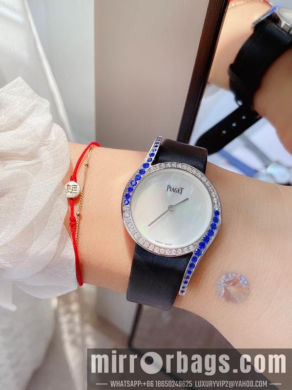 Piaget women 32mm M05