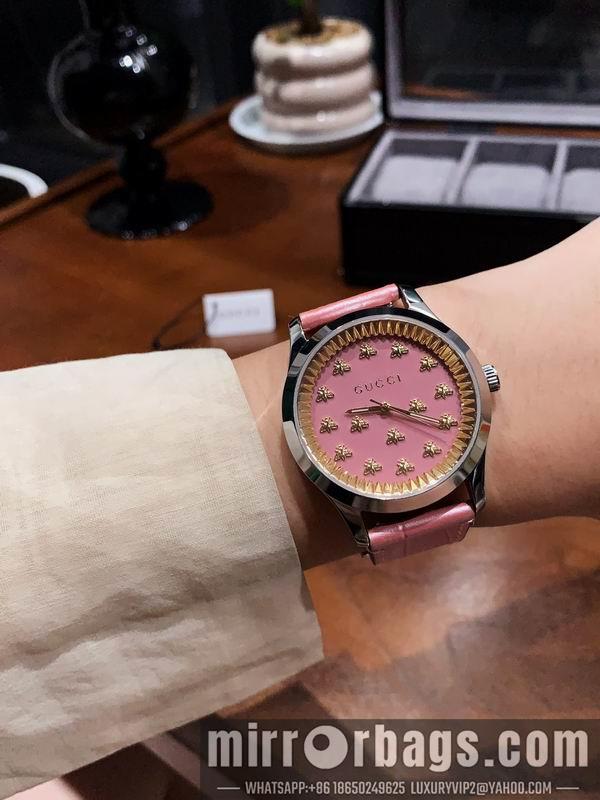Gucci watch 102279