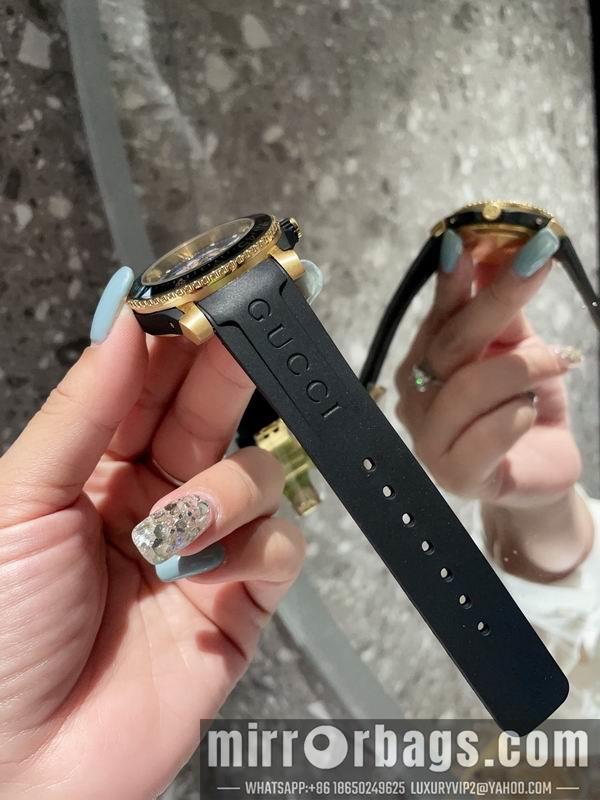 Gucci 40mm 060324