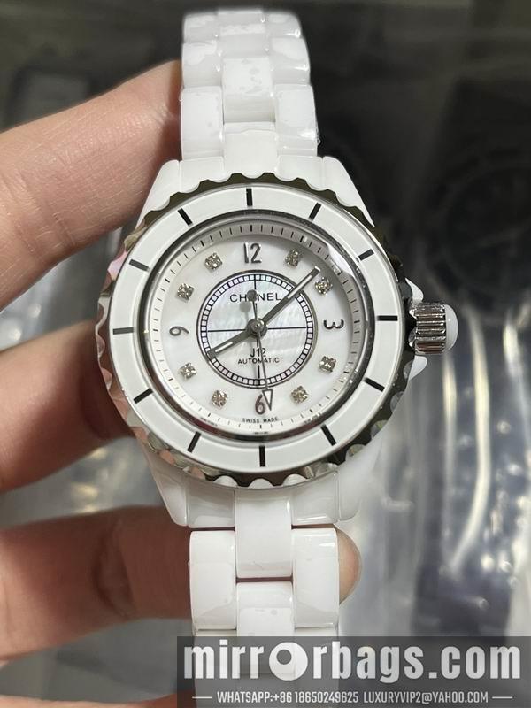 Chanel 33mm 042736