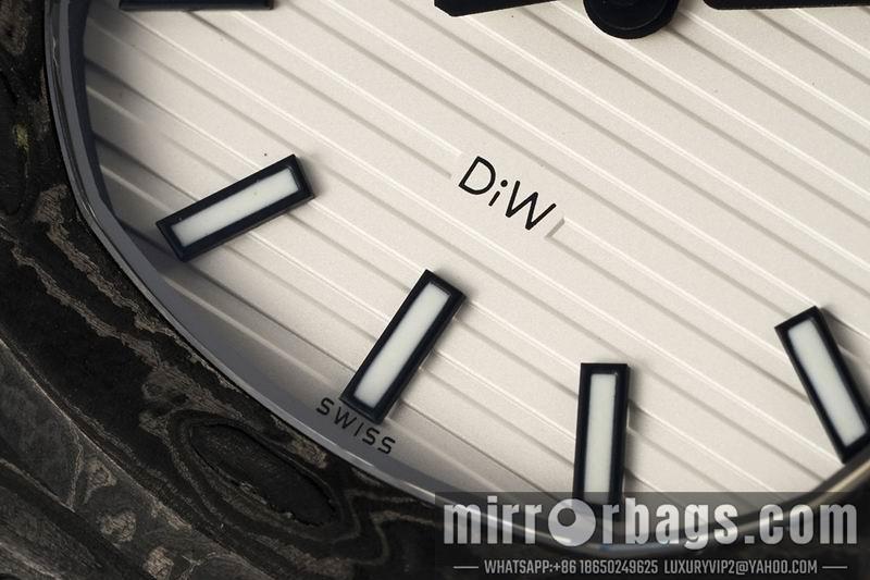 Patek Philippe watch 033125