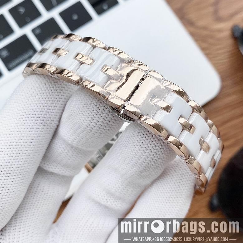 Omega women 35mm M23