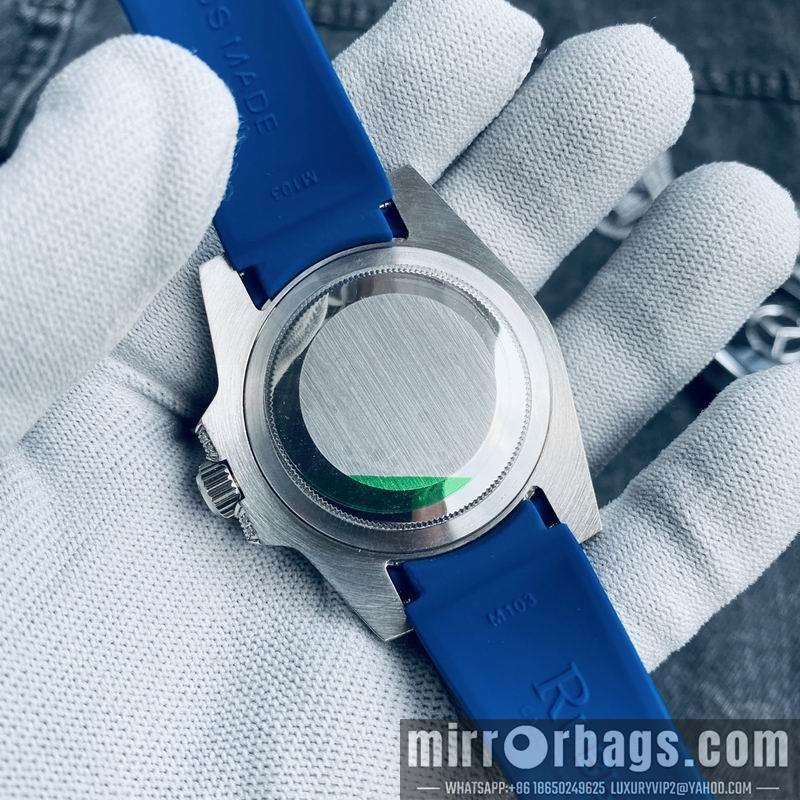 Rolex 40mm 121747