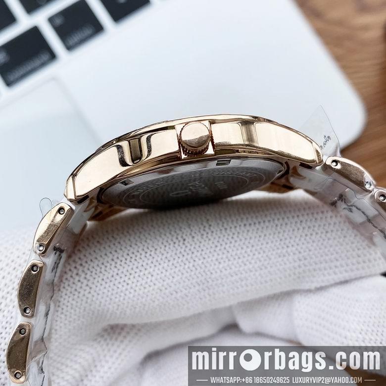 Omega women 35mm M23