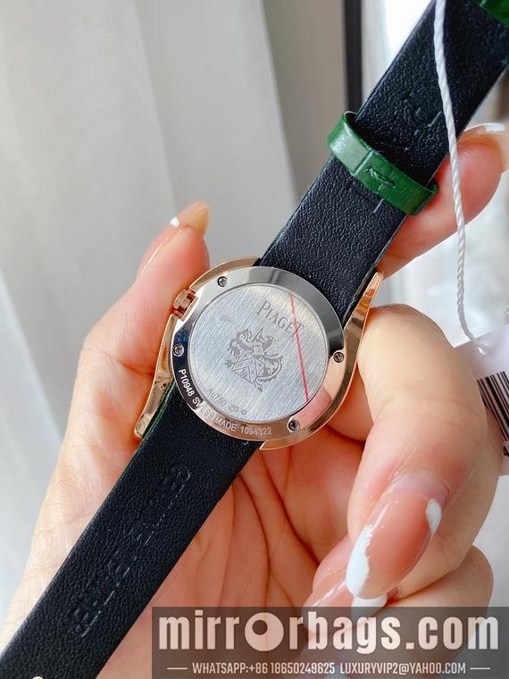 Piaget women 32mm M03