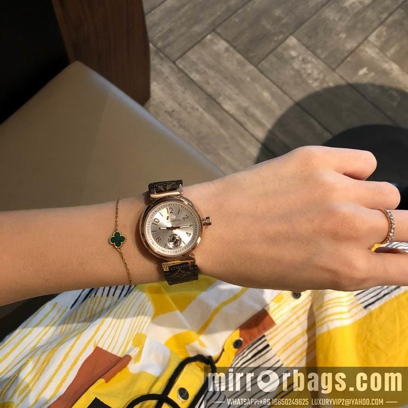 LV watch 081698