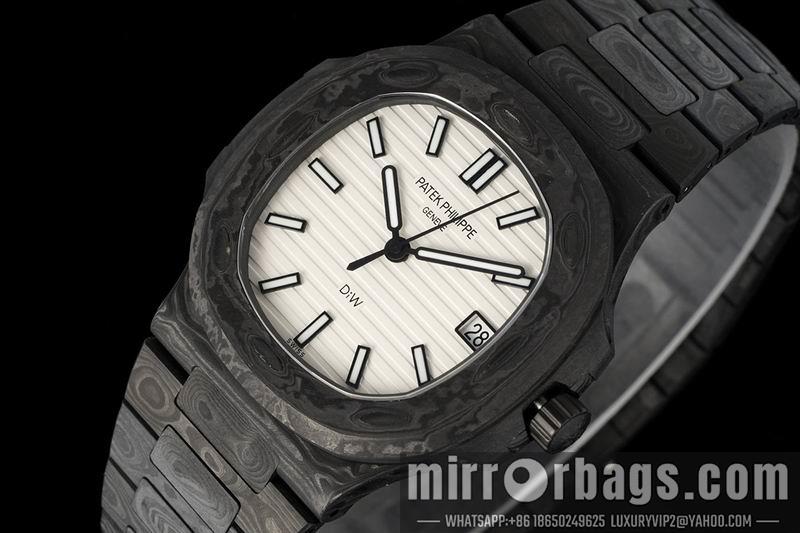Patek Philippe watch 033125