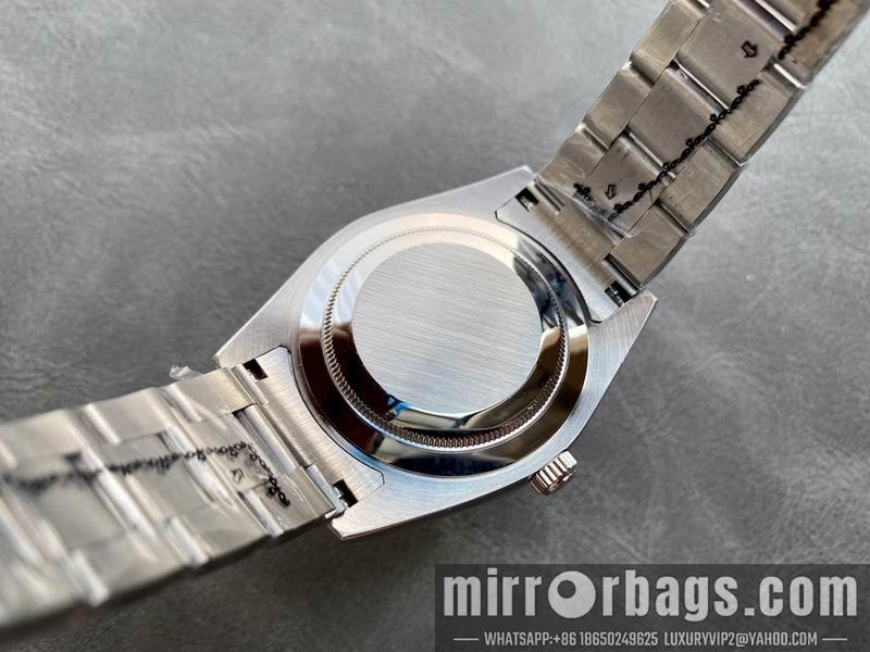 Rolex 42mm 090410