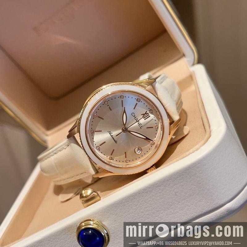 Chanel 33mm 022484