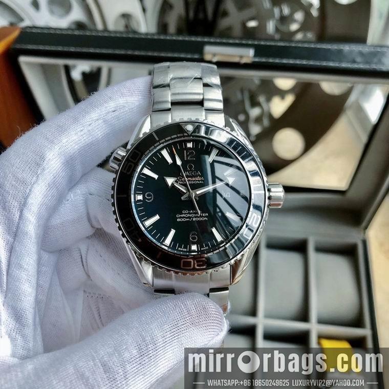 Omega men 45mm M10