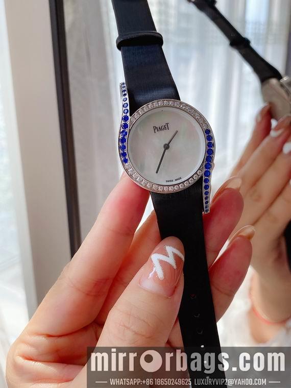 Piaget women 32mm M05