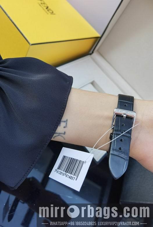 Piaget women 32mm M11
