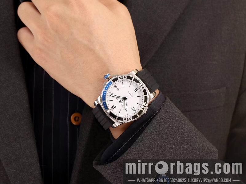 Patek Philippe 44mm 031677