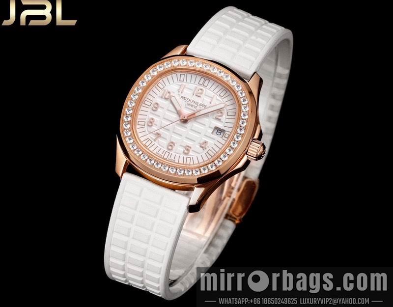 Patek Philippe 35.6mm 022317
