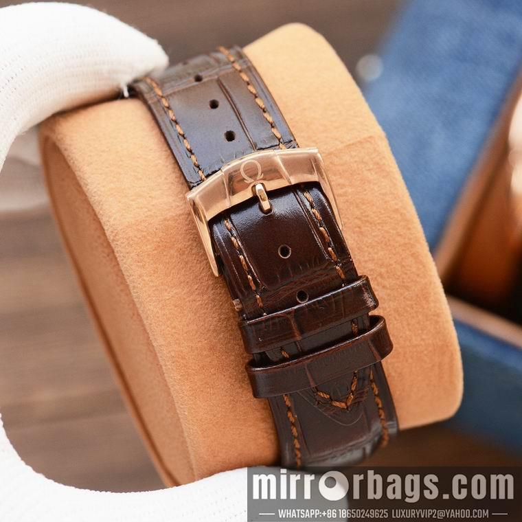 Omega men 42mm M33