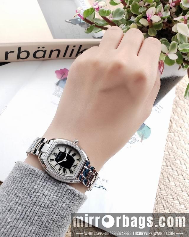 Cartier 27X32mm 102322