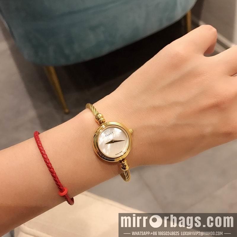 Gucci watch 022465