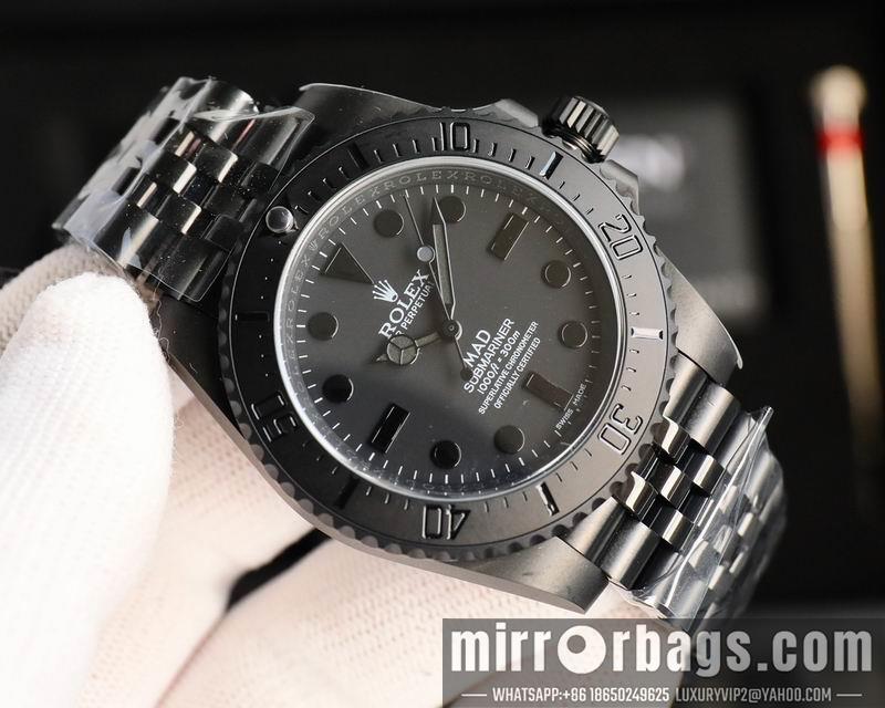 Rolex 40mm 022124