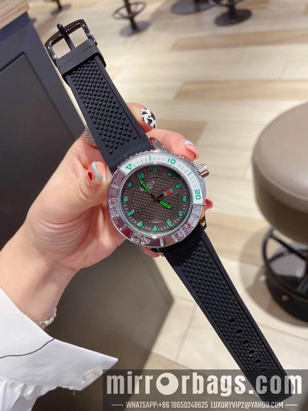 Gucci watch 041421
