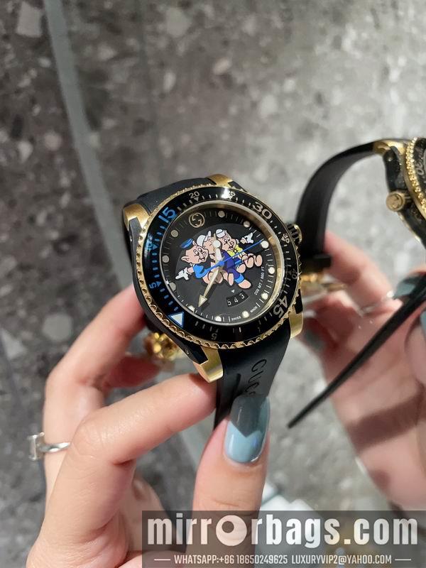 Gucci 40mm 060324