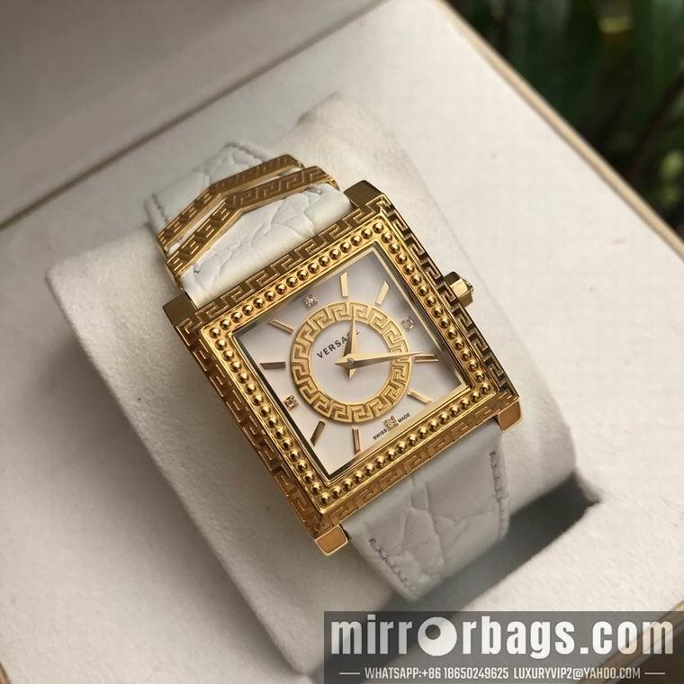 Versace women 30mm M10