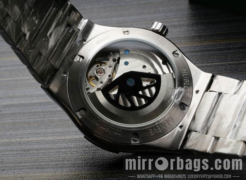 Hublot 45mm 082913
