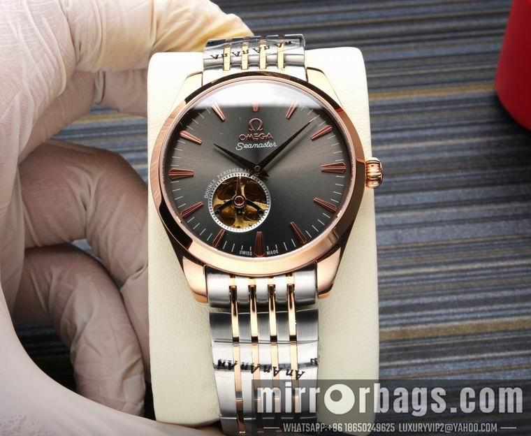 Omega men 39mm M44