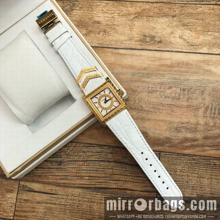 Versace women 30mm M10