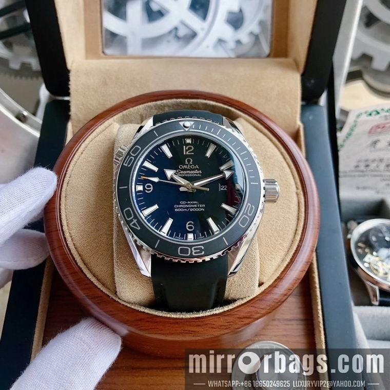 Omega men 45mm M10