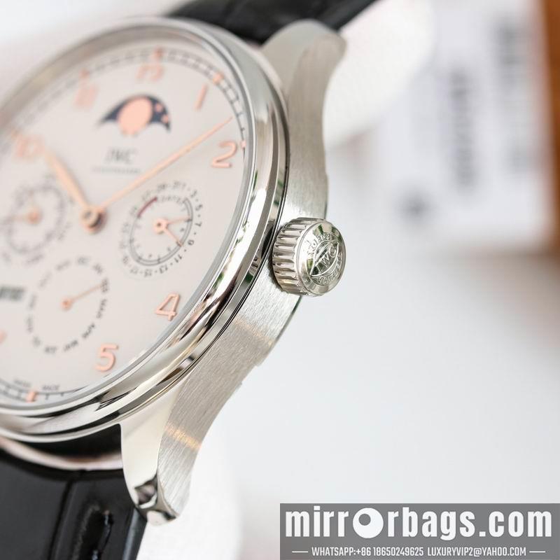 IWC 42.2X14.9mm 050464