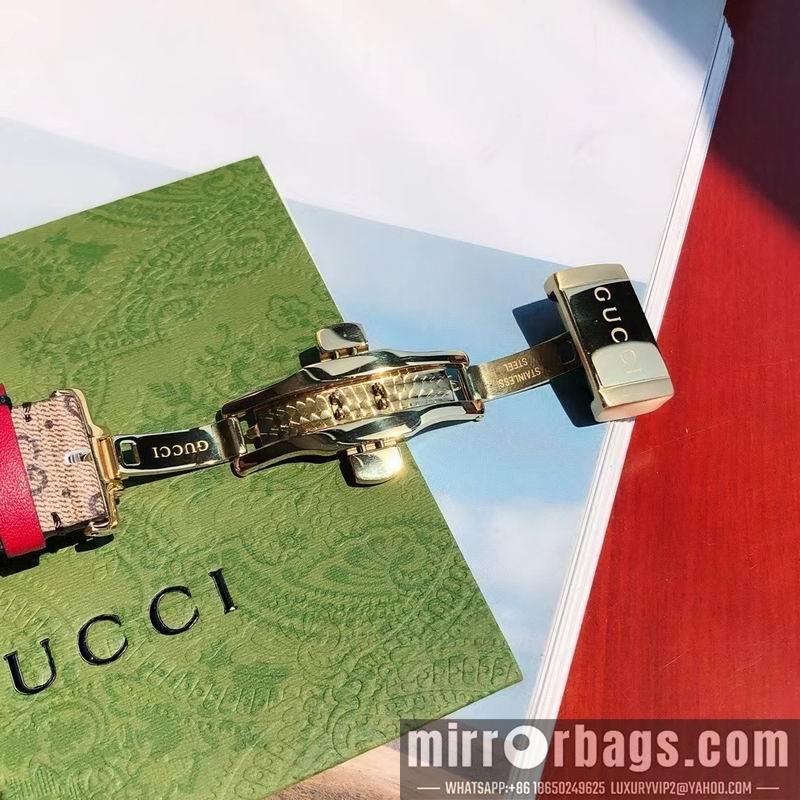 Gucci watch 041642