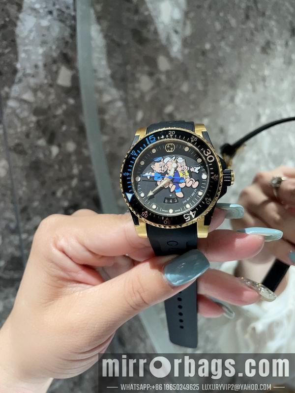 Gucci 40mm 060324