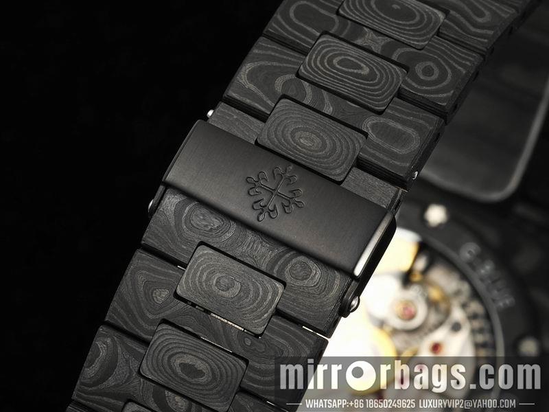 Patek Philippe watch 033125