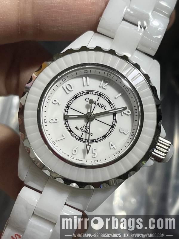 Chanel 33mm 042735
