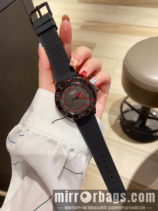 Gucci watch 041421
