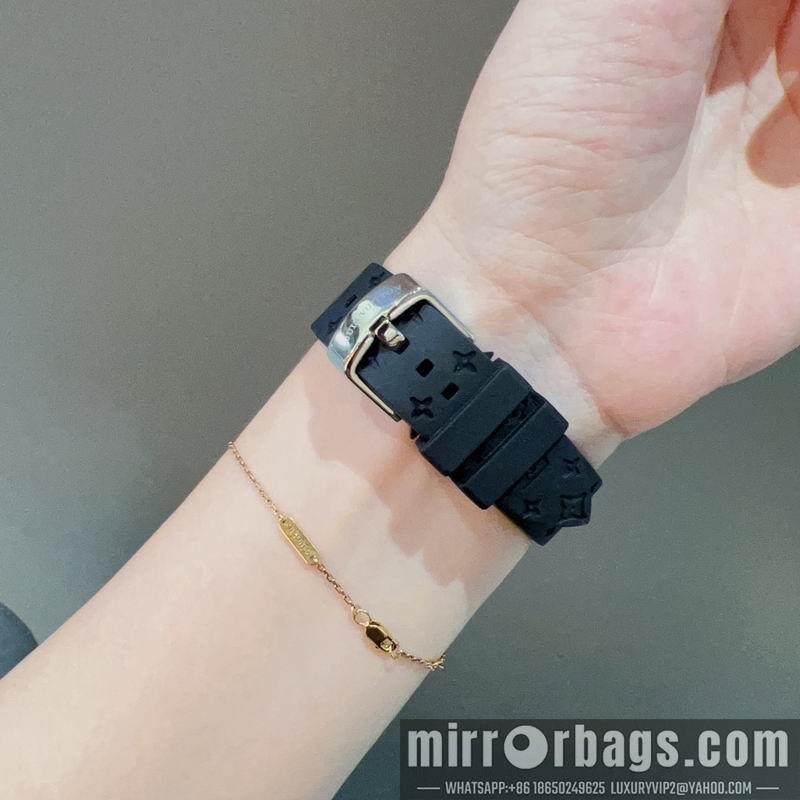 LV watch 081635