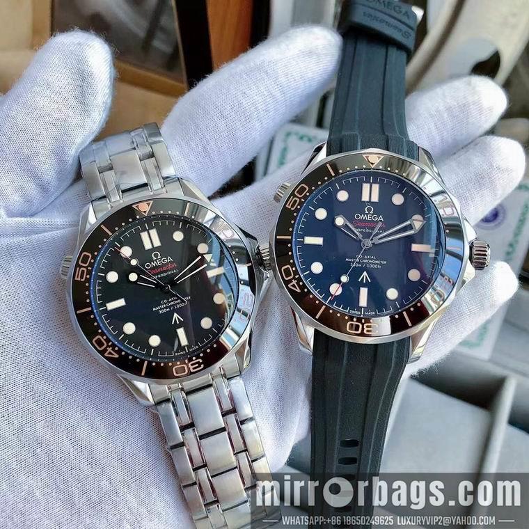 Omega men 45mm M14