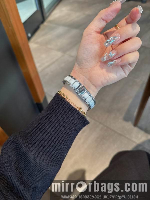 Chanel 30mm 022301