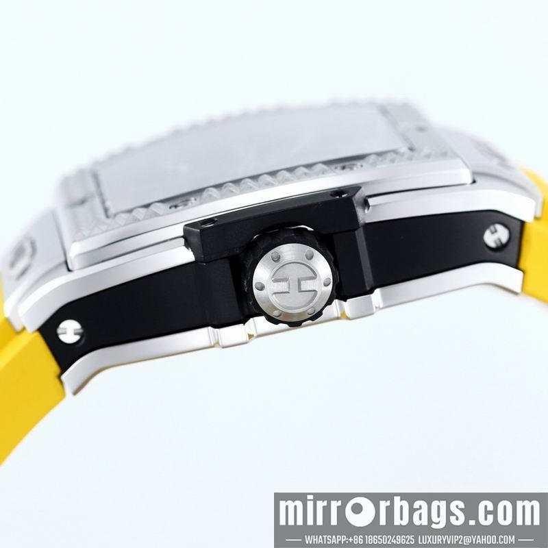 Hublot 42mm 031813