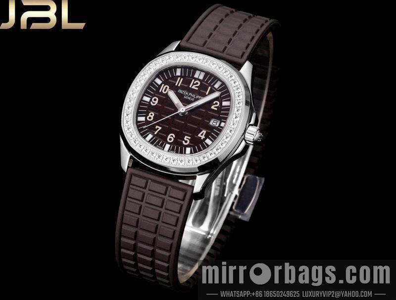 Patek Philippe 35.6mm 022317